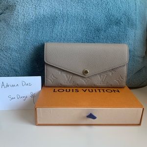 Louis Vuitton Sarah Wallet Empreinte Leather